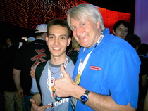 Electronic Entertainment Expo 2006: Aaron and Charles Martinet in the Wii Arena